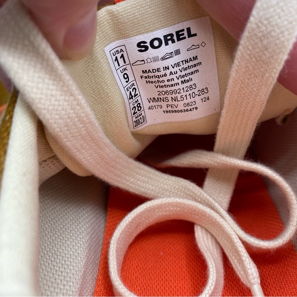 Sorel Out N About III City Women's Sneaker Multicolor Size 11 Waterproof NWT‎ - Picture 5 of 5